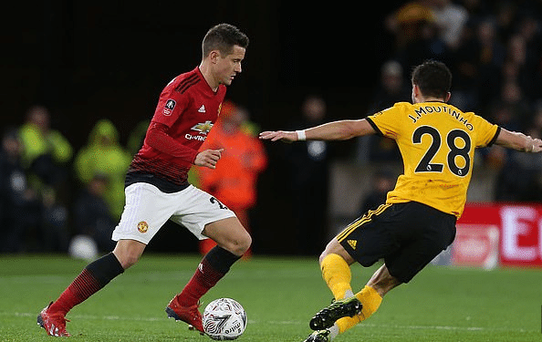 写足坛传奇 写足坛传奇