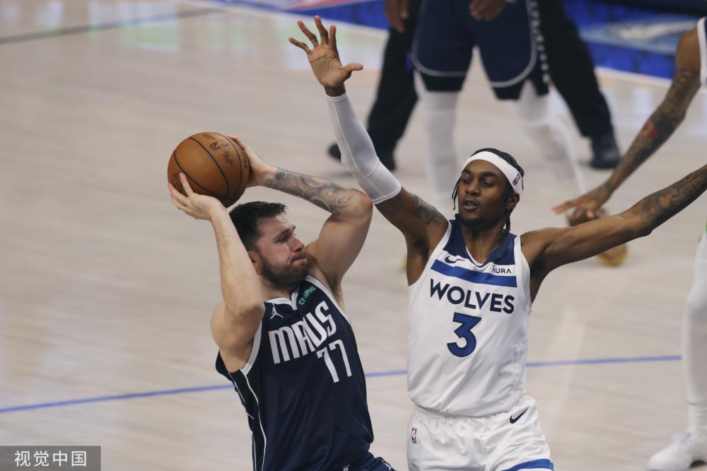 他对儿子布 他对儿子布